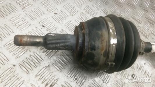 Привод передний правый volkswagen touareg 7L (UEA0