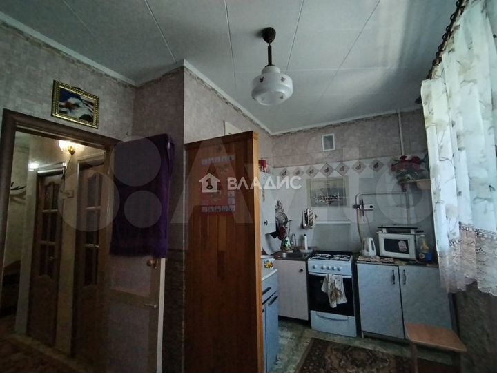 3-к. квартира, 54 м², 3/4 эт.