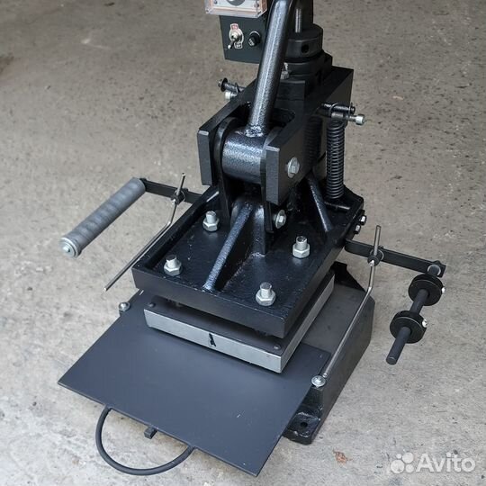 Термопресс для горячего тиснения на коже (фольгой)