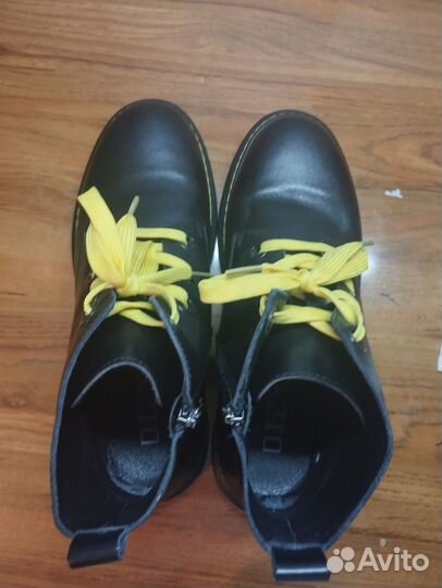 Ботинки женские черные размер 40