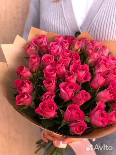 51 роза 50см с бесплатной доставкой Севастополе