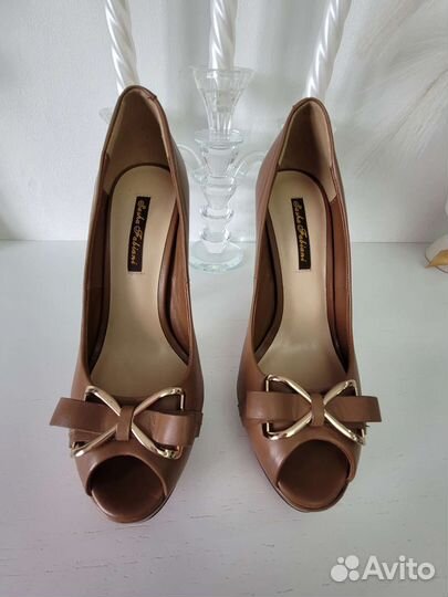 Туфли Sasha Fabiani