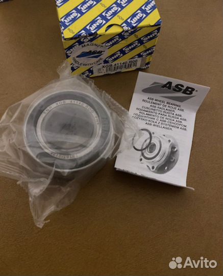 Подшипник передней ступицы Ларгус/логан с абс SNR