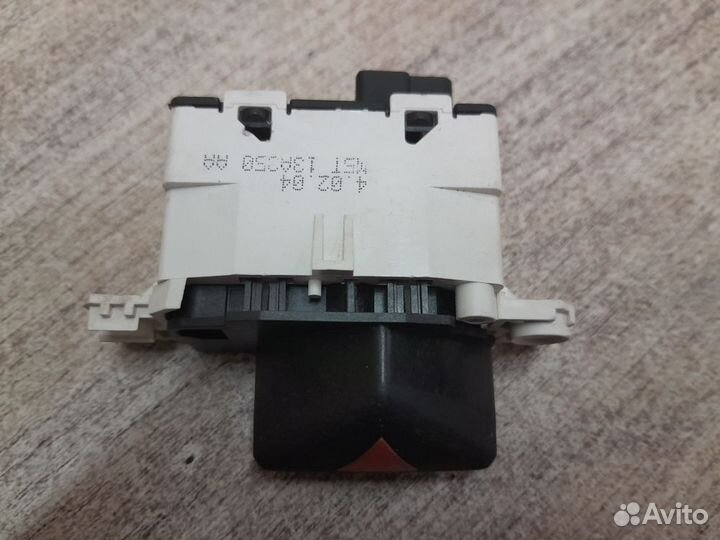 Кнопка аварийной сигнализации Ford Focus I (1998—2