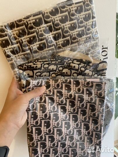 Шарфы и палантины