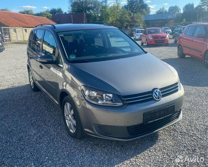 Стартер от Volkswagen Touran 2 2010-2015