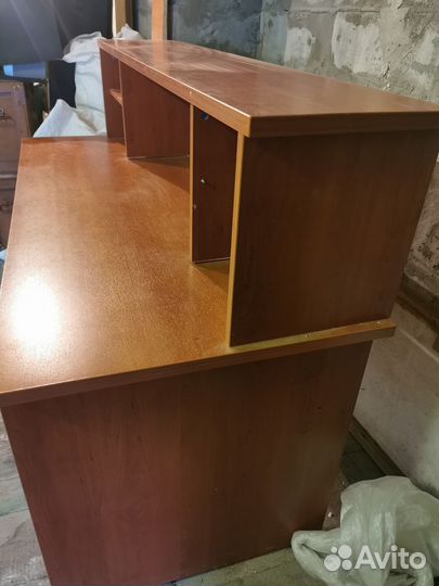 Стол для ресепшен бу