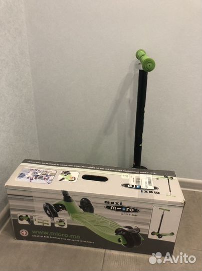 Самокат трехколесный Micro Maxi