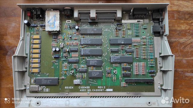 Компьютер atari 65XE