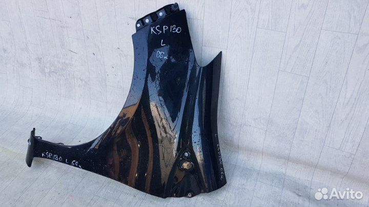 Крыло лев. перед. toyota vitz