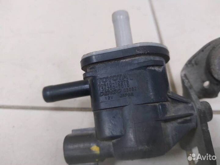 Клапан электромагнитный Toyota Corolla E150 2006-2