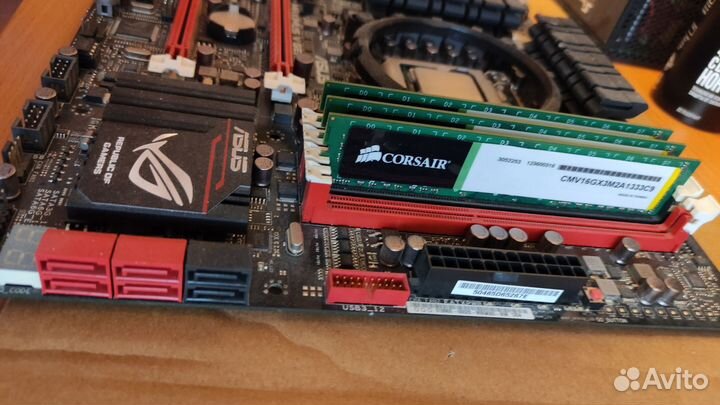 Материнская плата с процессором и DDR3