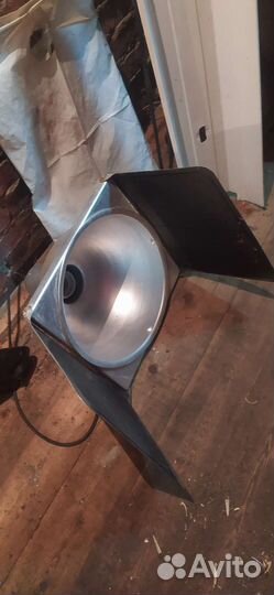 Прожектор, светильник, лампа