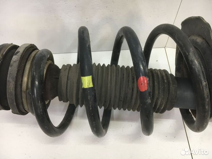 Амортизатор/стойка передняя левая Mercedes-Benz V-Class/Vito/Viano