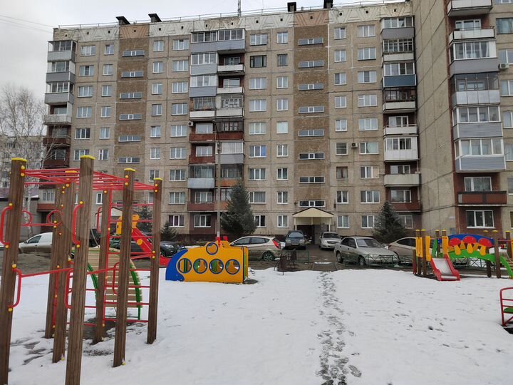 3-к. квартира, 61 м², 1/9 эт.