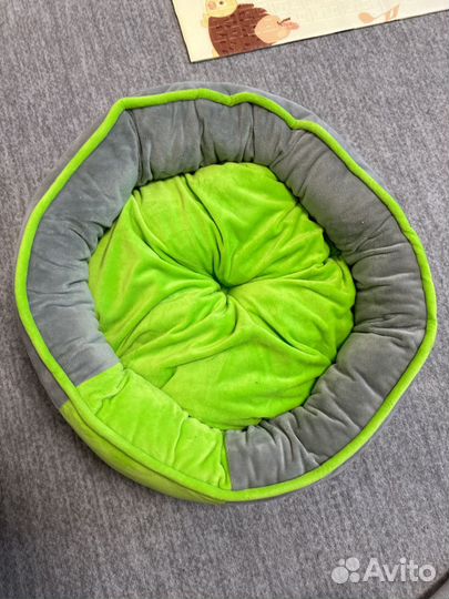 Лежанка для собак и кошек