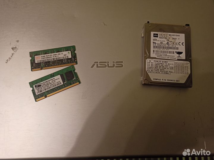 Asus w1000