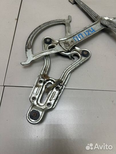 Стеклоподъемник электрический передний правый