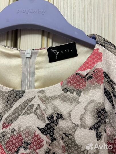 Платье для девочки праздничное 140 146