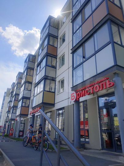3-к. квартира, 63 м², 4/5 эт.