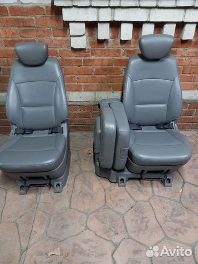 Сиденья hyundai grand starex
