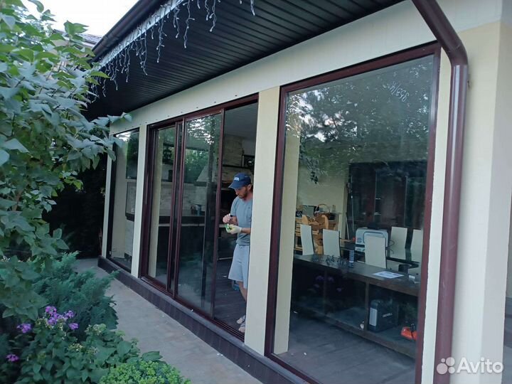 Безрамное остекление