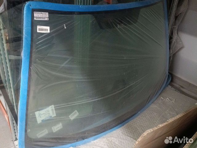 Стекло лобовое Almera II N16 G2700BM400RV