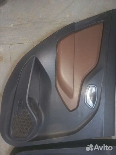 Дверные карты LADA x-ray