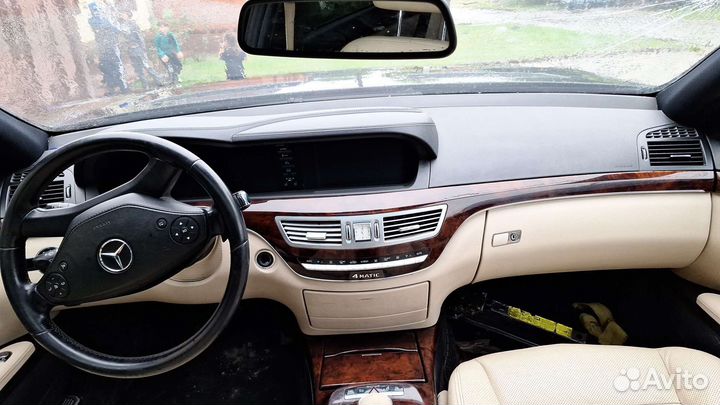 Разбор Mercedes W221
