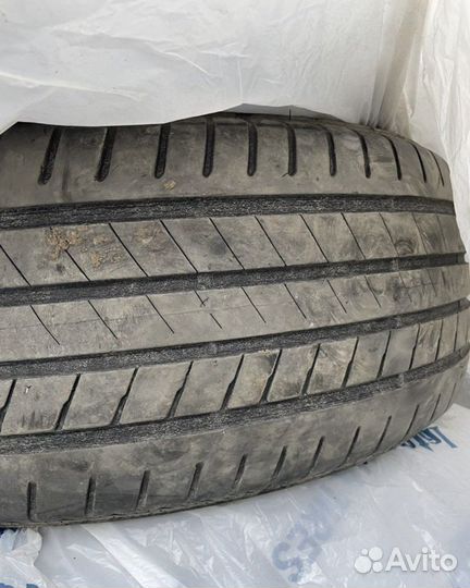 Bridgestone Alenza 001 245/50 R19 105W