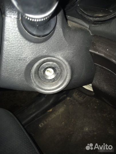 Замок зажигания Kia Sorento 2 2011