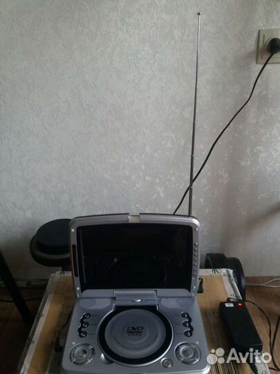 Портативный DVD-TV-CD-USB