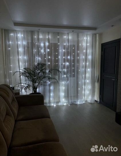 Гирлянда занавес с холодным белым светом новая