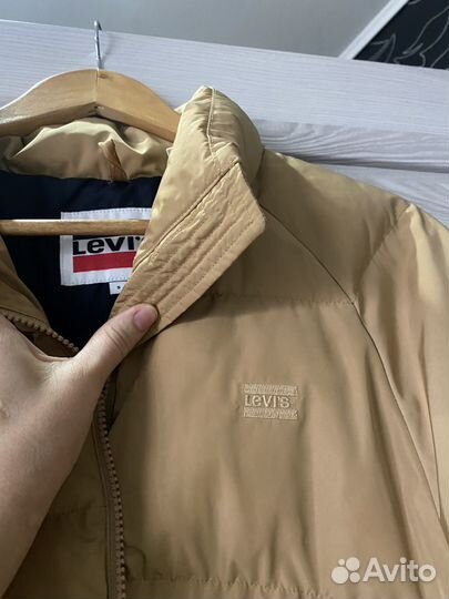 Куртка levis женская