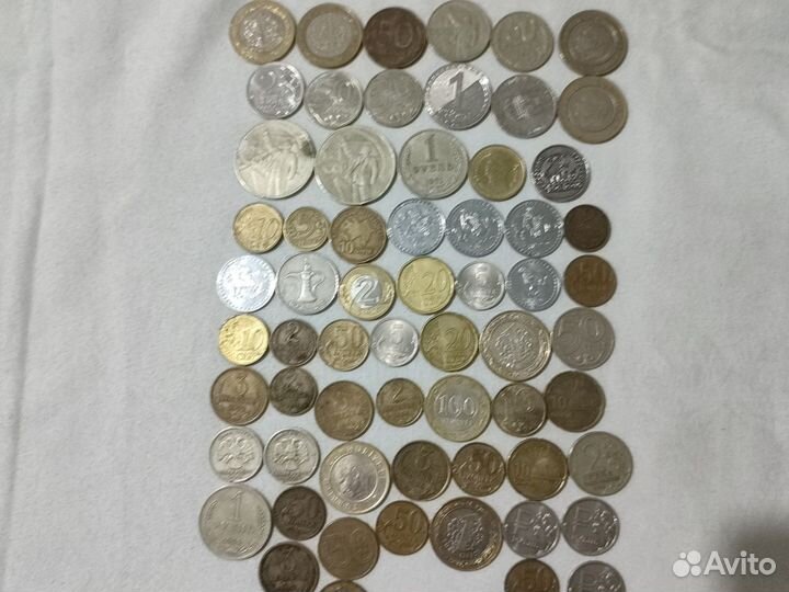 Продаются монеты