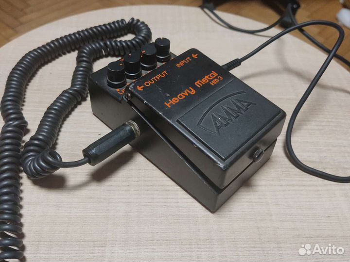 Педаль эффектов для электрогитары(дисторшн)