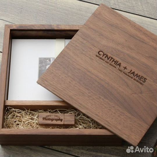 Подарочная коробка бокс из дерева дуб ясень