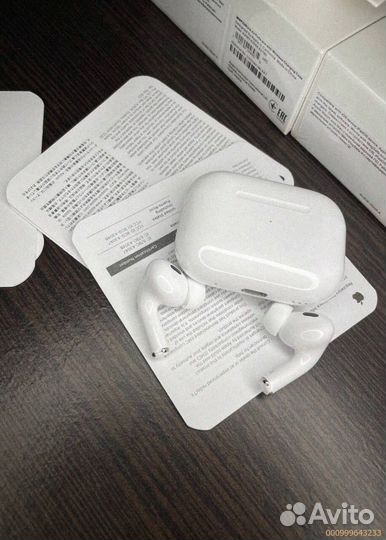 AirPods Pro 2: Слушайте мир по-новому