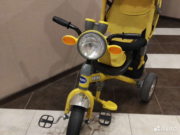 Трехколесный велосипед-каляска Trike 10