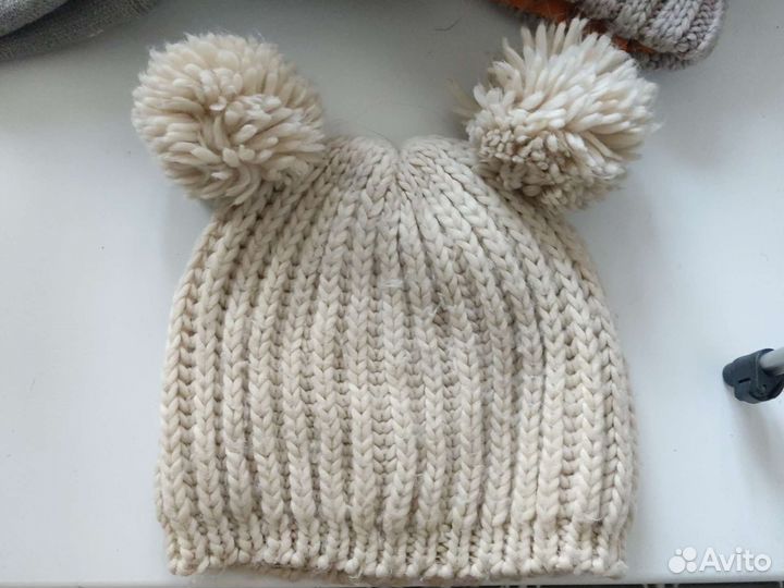 Тёплые вязаные шапки на взрослого