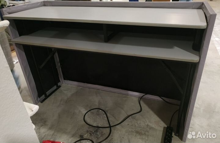 Стол для DJ складной