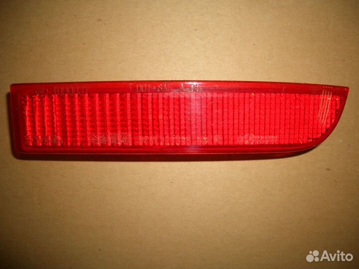 Отражатель заднего бампера Тойота Раф 4 с05