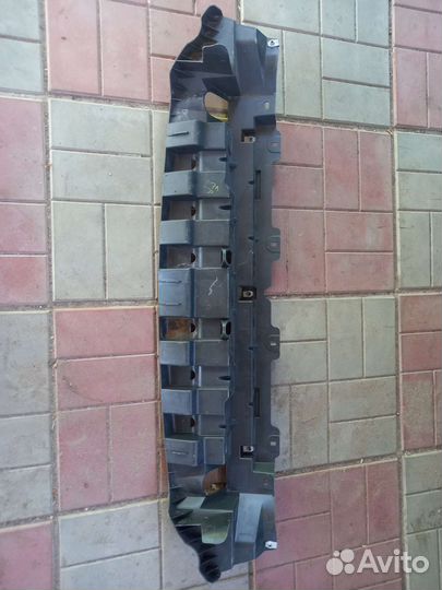 Пыльник переднего бампера форд экоспорт