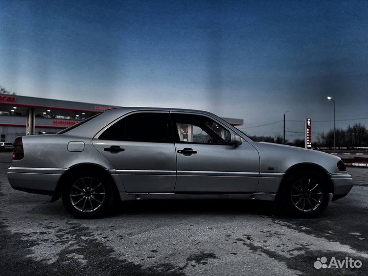 Mercedes-Benz C-класс 2.2 МТ, 1994, 540 000 км