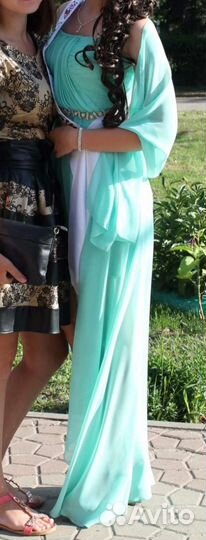 Вечернее платье