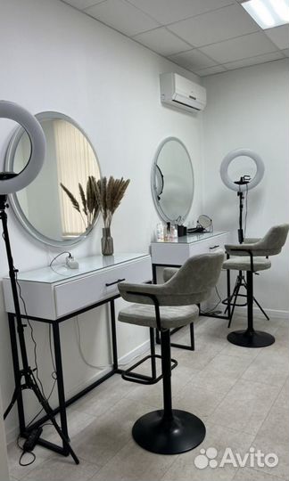 Кольцевая лампа со штативом