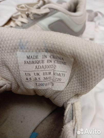 Кроссовки, элекртокуртка, фехтовальная форма