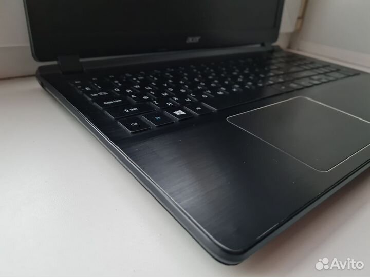 Acer A10 5757M.8gb.SSD.Radeon 8750 2gb