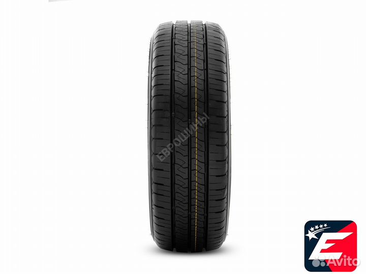 Kumho PorTran KC53 215/65 R17 108H
