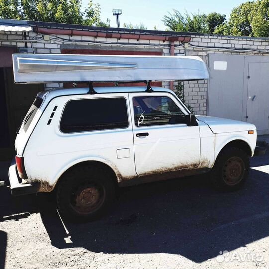 Лодка Малютка